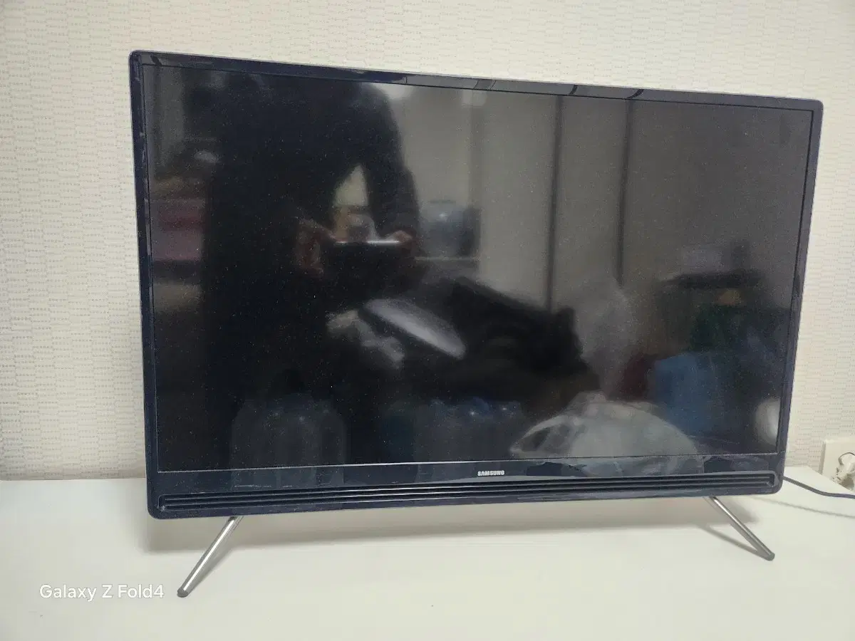 삼성 32인치 디지털 LED TV UN32K4120BFXKR 리모컨 포함