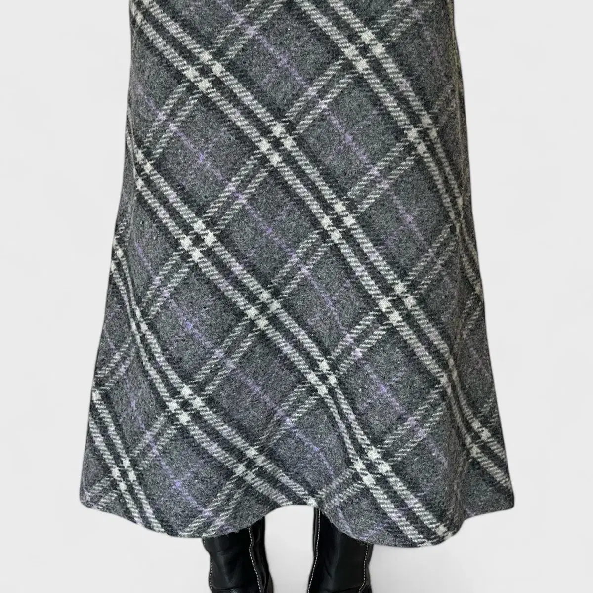 Burberry wool skirt