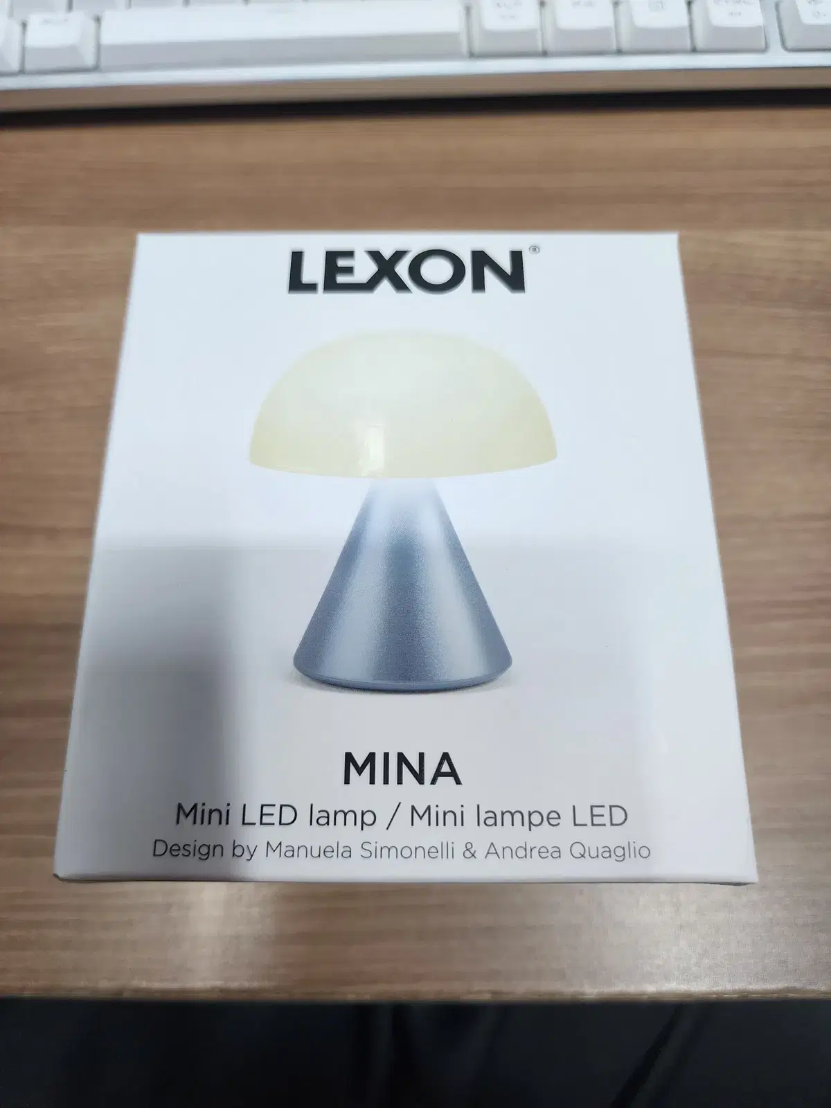 렉슨 미나 무드등 스카이 블루 미사용 LEXON MINA LH60 팝니다