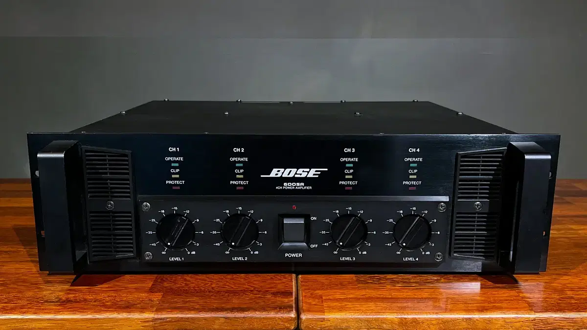 [BOSE] 보스 600SR 4ch 파워앰프