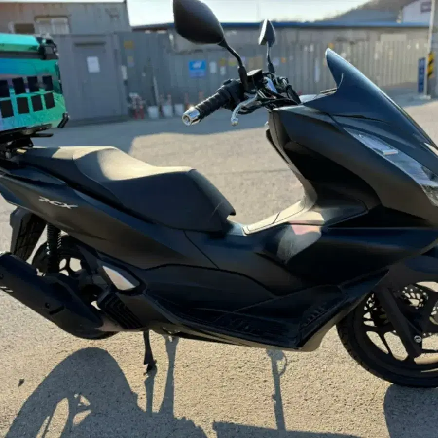 혼다 pcx125 21년 스마트키차량 팝니다