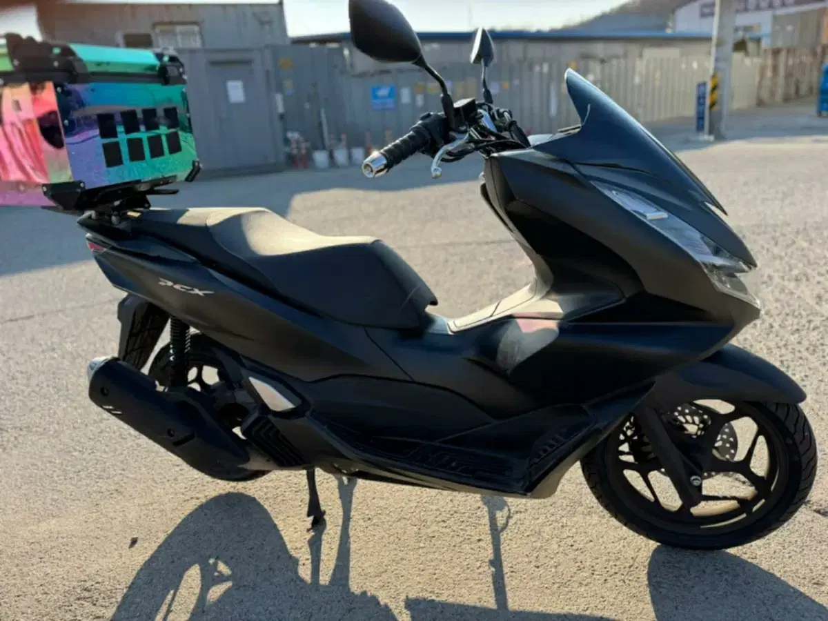 혼다 pcx125 21년 스마트키차량 팝니다