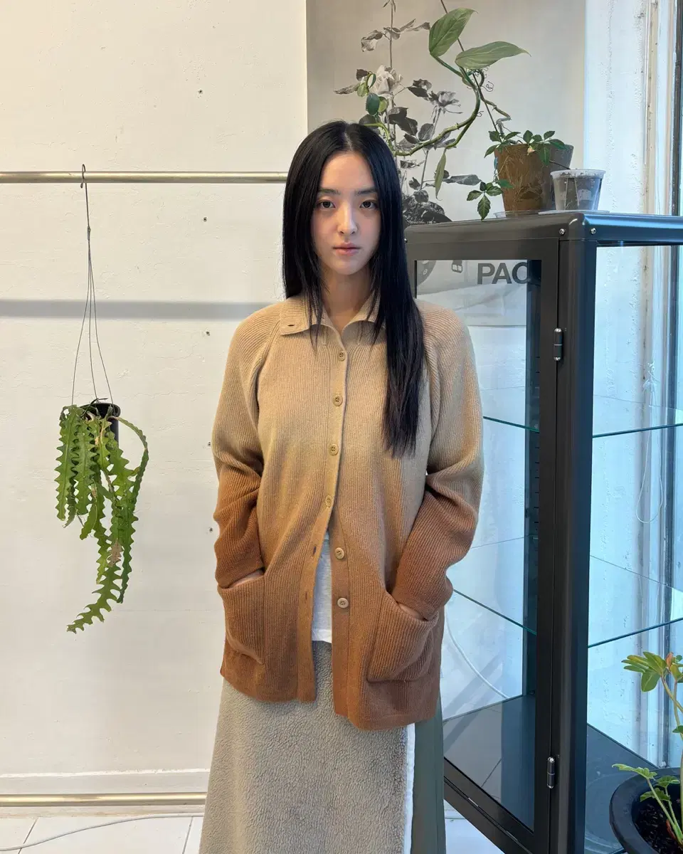 vintage gradient cardigan  빈티지 그라데이션 가디건