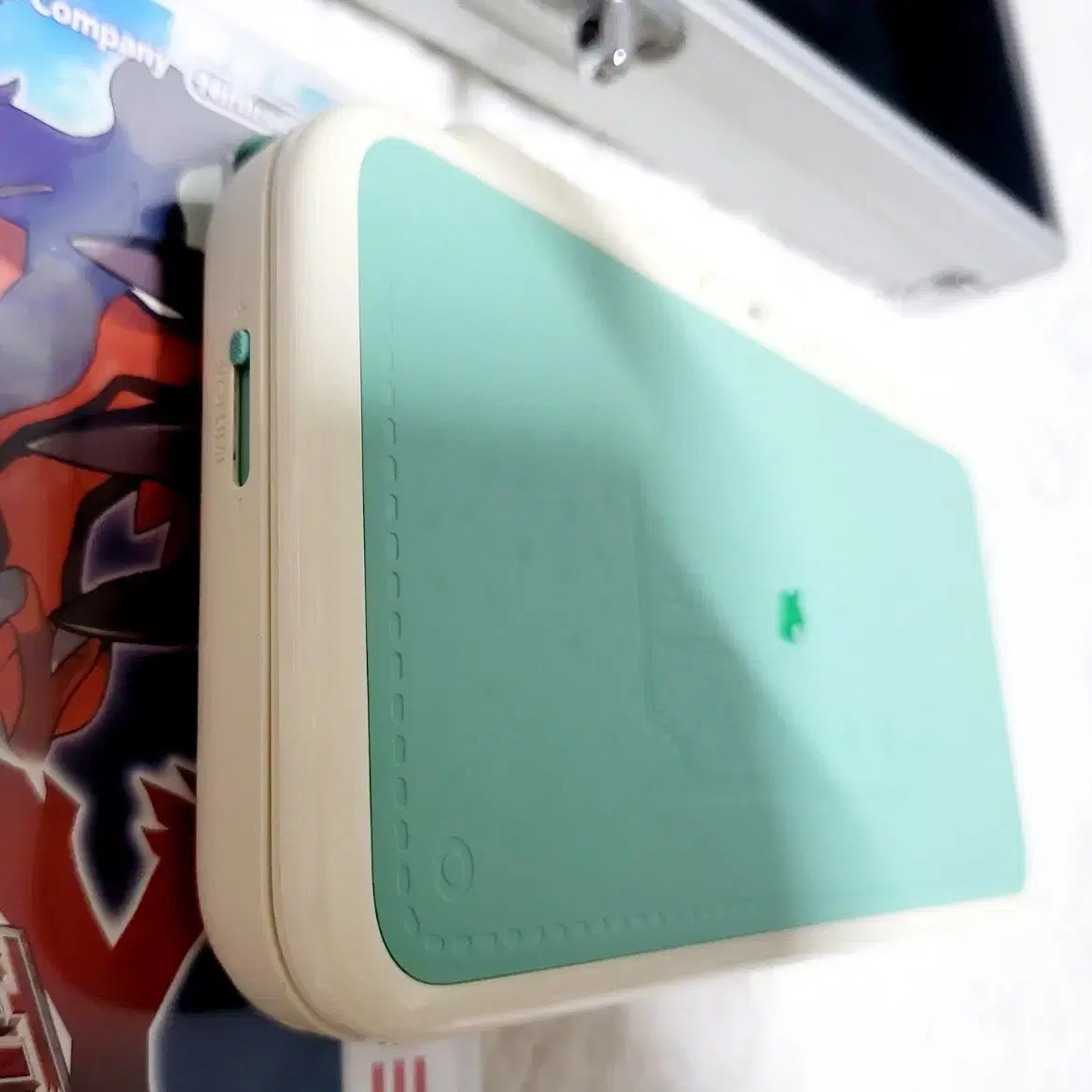 2DS XL 동물의숲 에디션(호주판) +정품충전기+보관케이스+포켓몬 Y