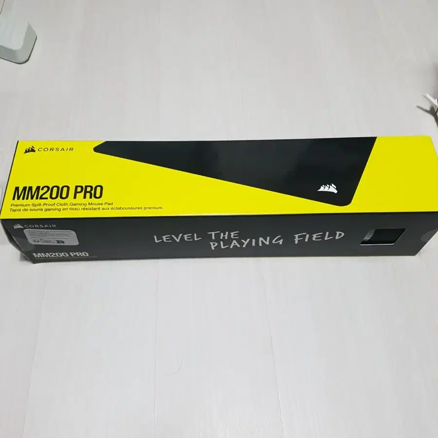 커세어 mm200pro 마우스패드