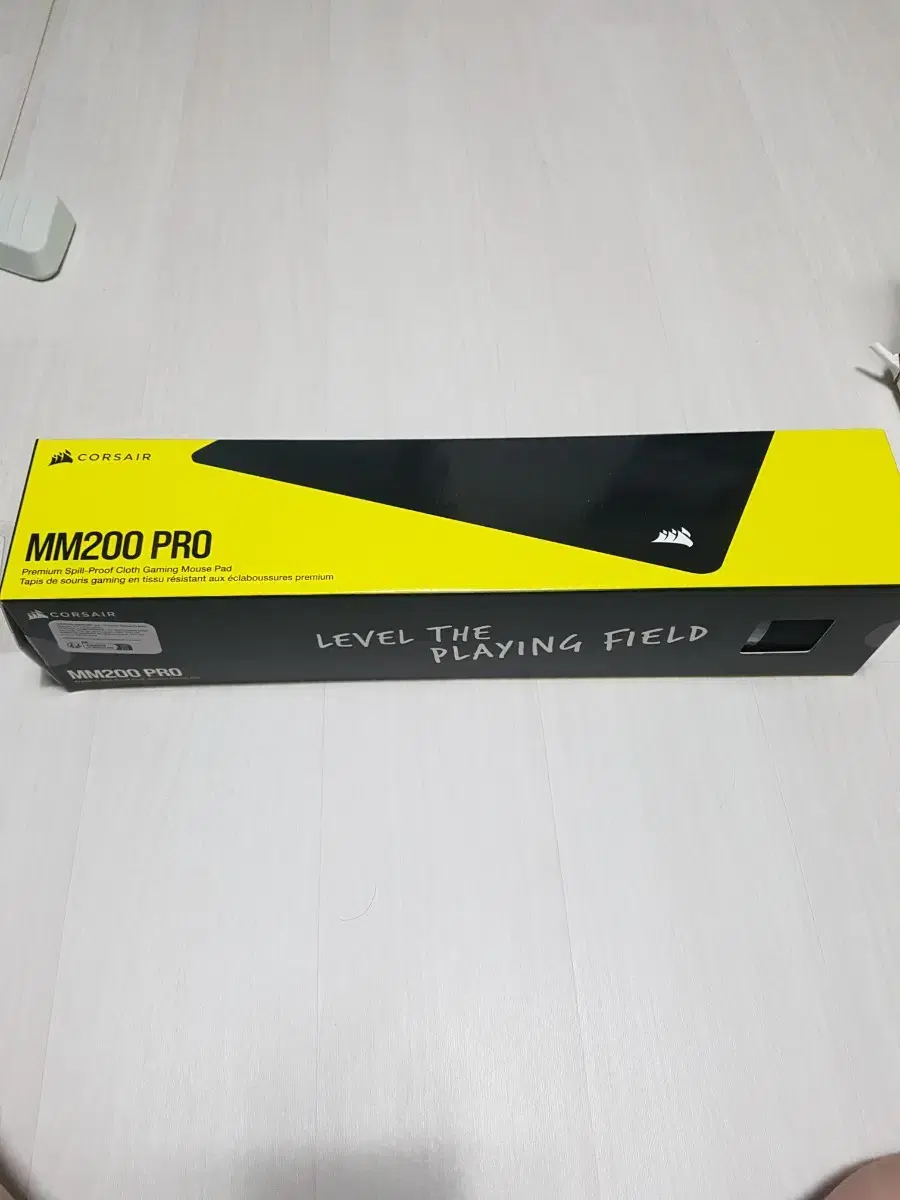 커세어 mm200pro 마우스패드