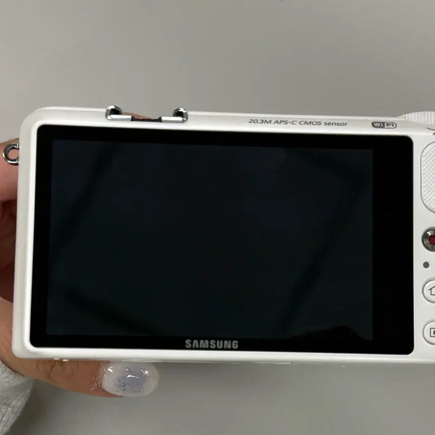 삼성 nx2000 카메라 + 20-50 렌즈