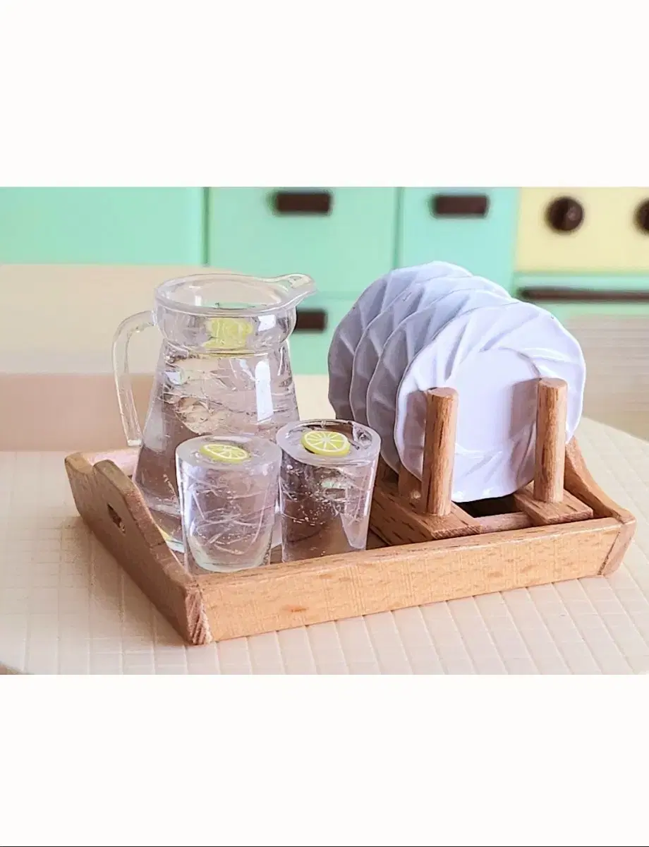 Six stone kitchen accessories set