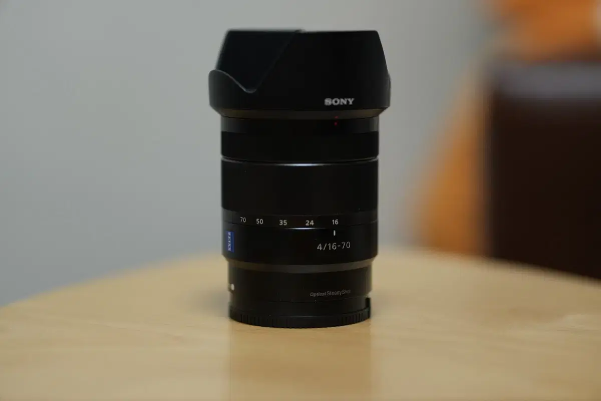 소니 e 16-70mm f4 za oss자이즈 크롭 렌즈