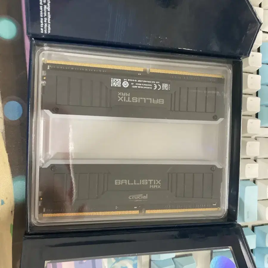 마이크론 크루셜 발리스틱스 DDR4 8Gx2