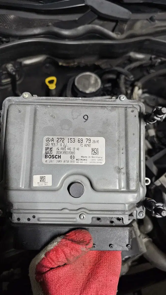 제목:W212 E300 ECU 중고