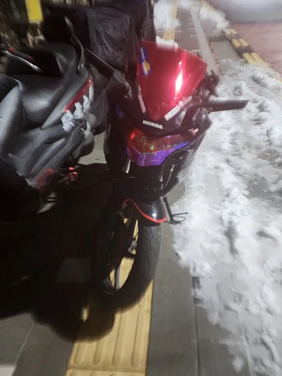 cbr125r 부품차 판매