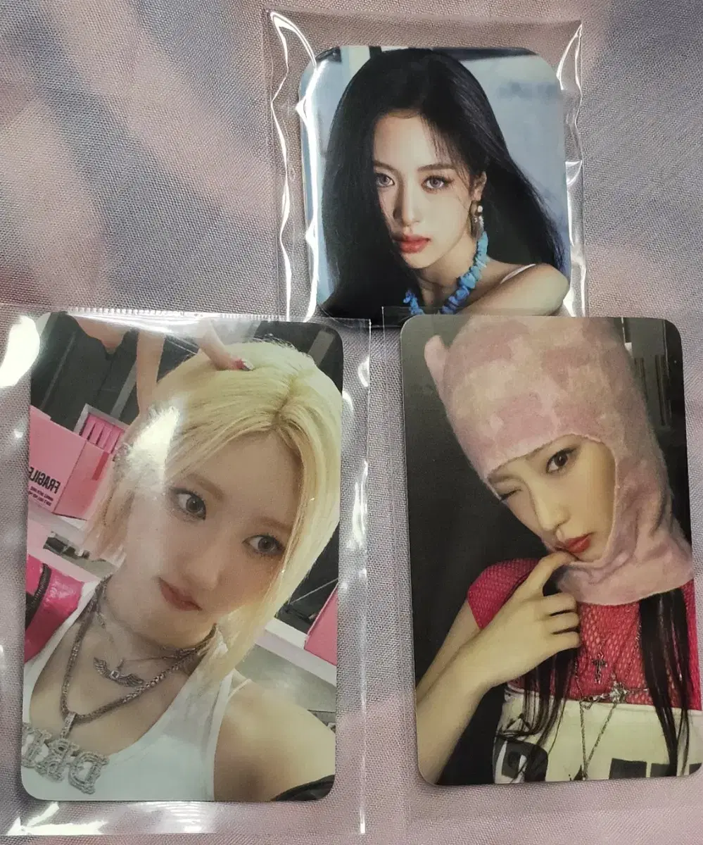 Baby Monster DRIP popup store Membership photocard, pin button pre-order benefit