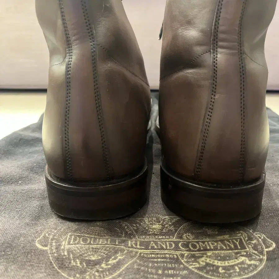 RRL LIVINGSTONE LACED UP LEATHER BOOTS