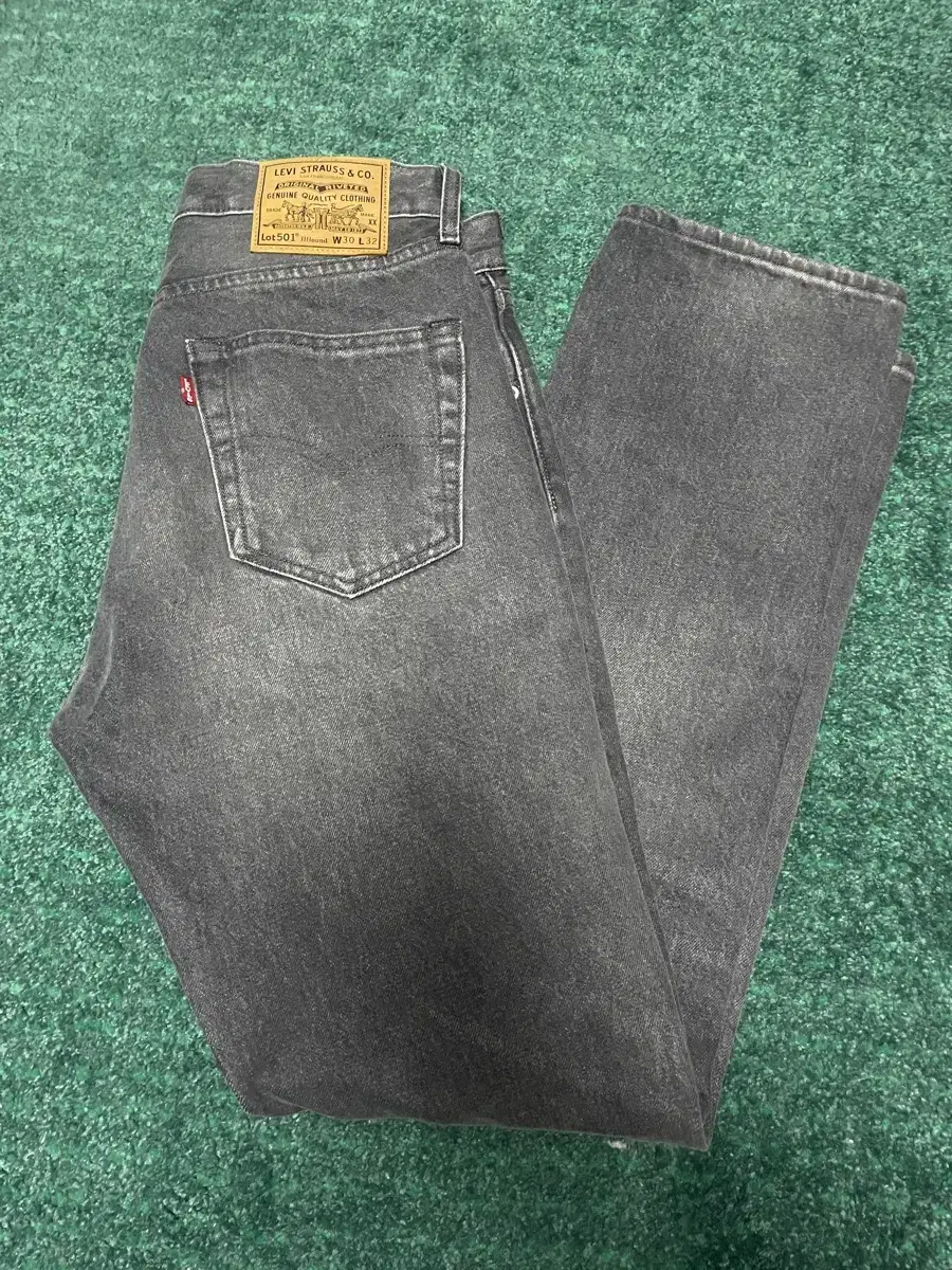 Levi's Ground Grey Jean