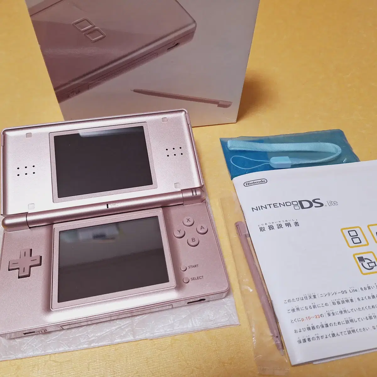 신품급 닌텐도 DS LITE 핑크로제 일본판박스셋 dslite dsi X