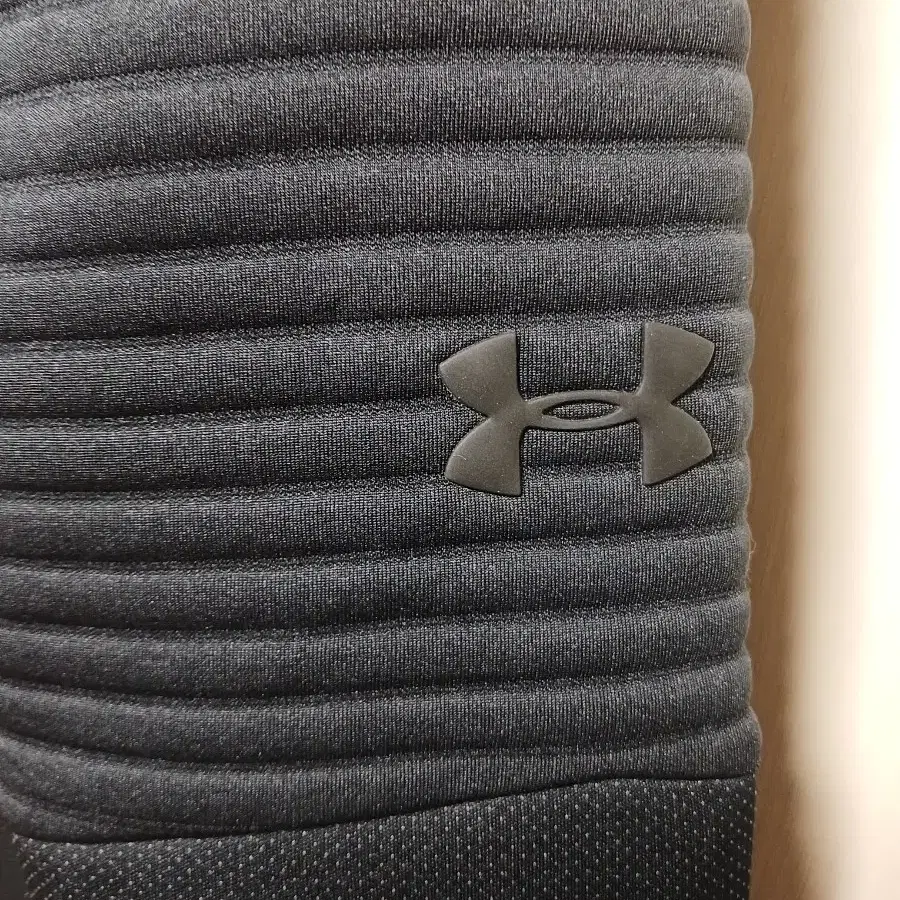 UNDER ARMOUR 언더 아머 후드 집업 S