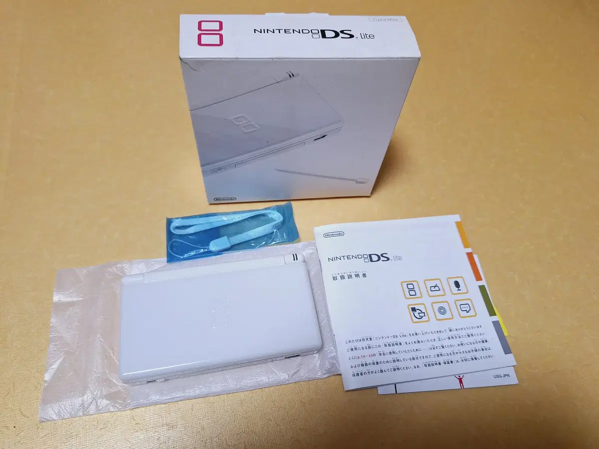 신품급 닌텐도 DS LITE 화이트 일본판 박스셋 dslite dsi X