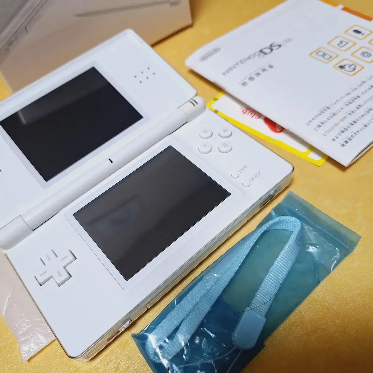 신품급 닌텐도 DS LITE 화이트 일본판 박스셋 dslite dsi X