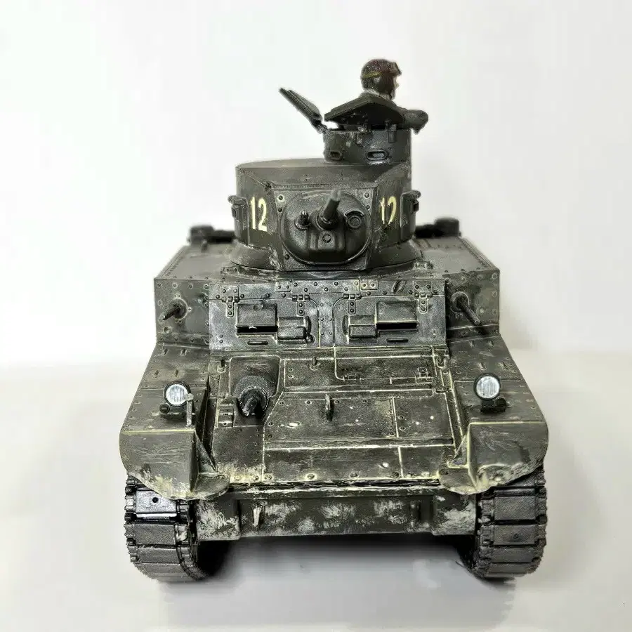 조립품 [타미야] 1/35 U.S. M3 스튜어트 2번