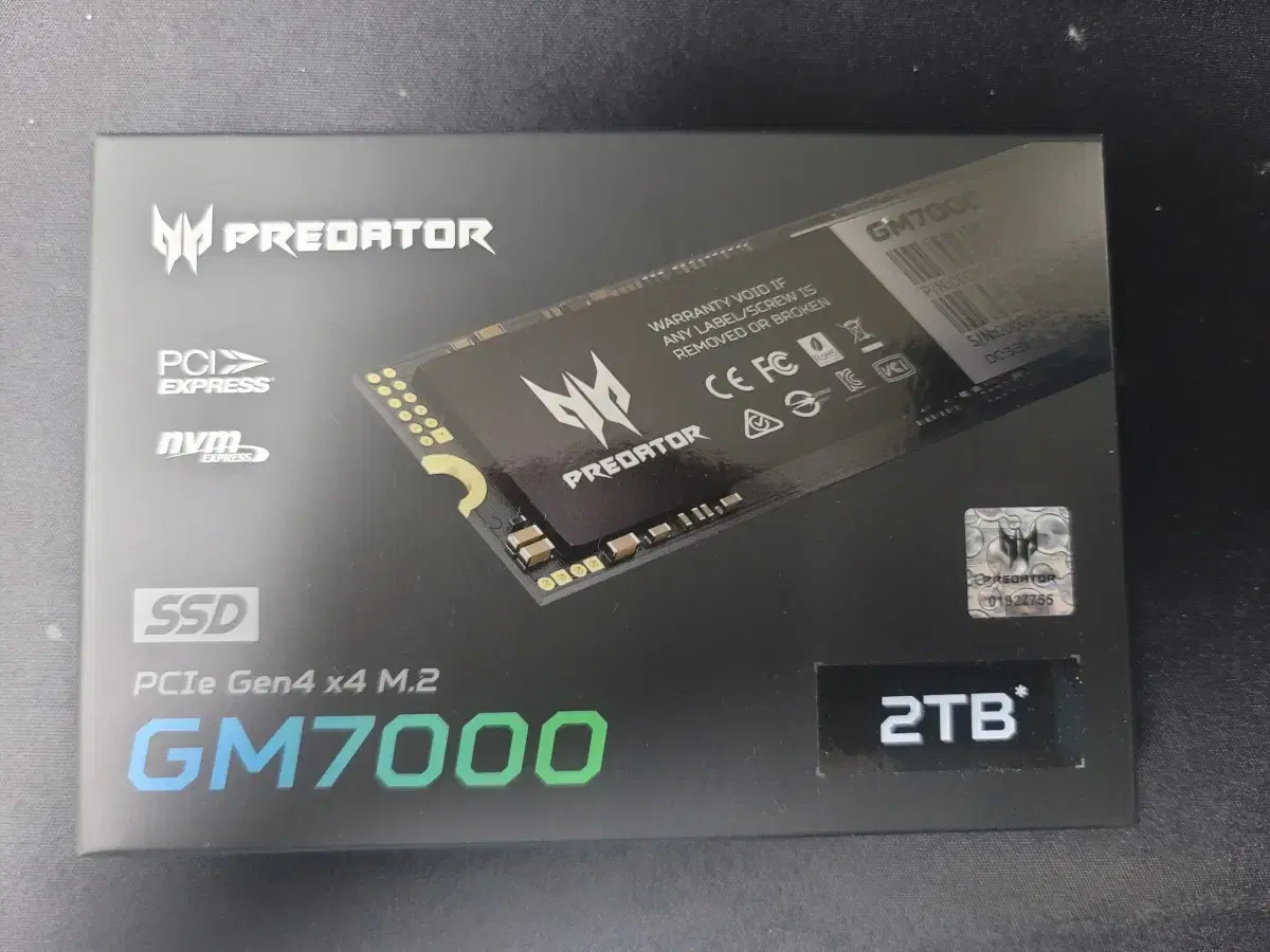 에이서 프레데터 GM7000 히트싱크 M.2 NVMe (2TB)