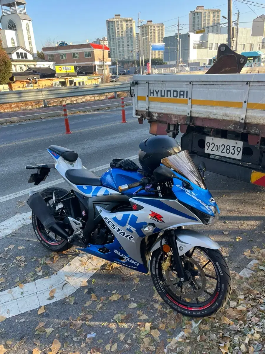 스즈키gsxr125