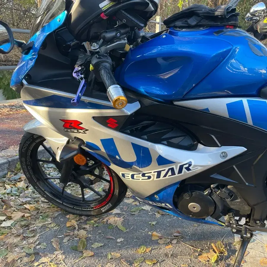 스즈키gsxr125