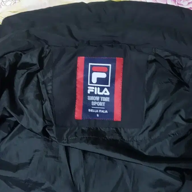 택포 95/100 S급 정품 FILA 휠라 경량 거위털 구스 패딩!