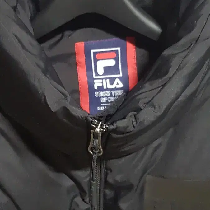 택포 95/100 S급 정품 FILA 휠라 경량 거위털 구스 패딩!