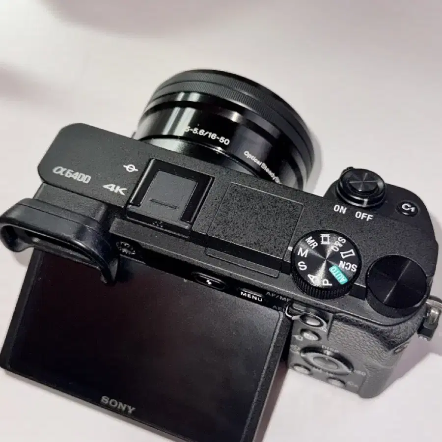 Sony a6400 번들킷 (컷수8000대)