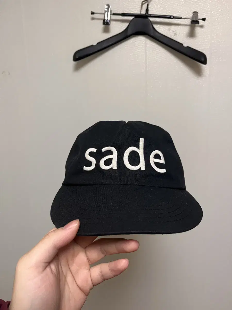 도넛리벤지 샤데이 sade 캡