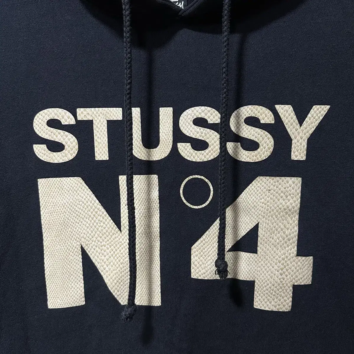 스투시 (Stussy) 뱀피 N4 후드티