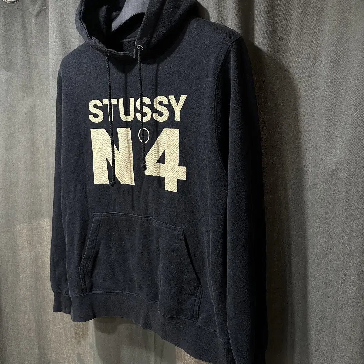 스투시 (Stussy) 뱀피 N4 후드티