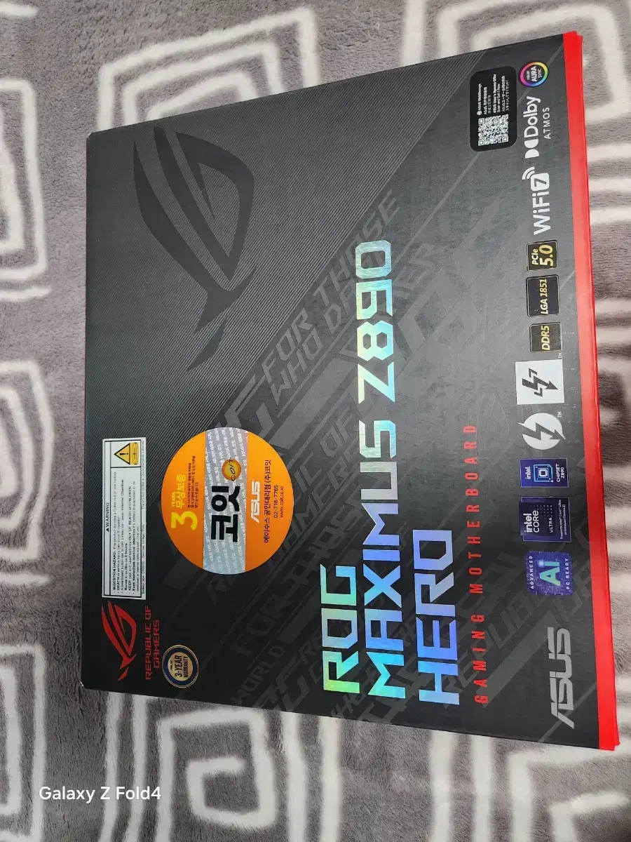 ASUS MAXIMUS Z890 HERO