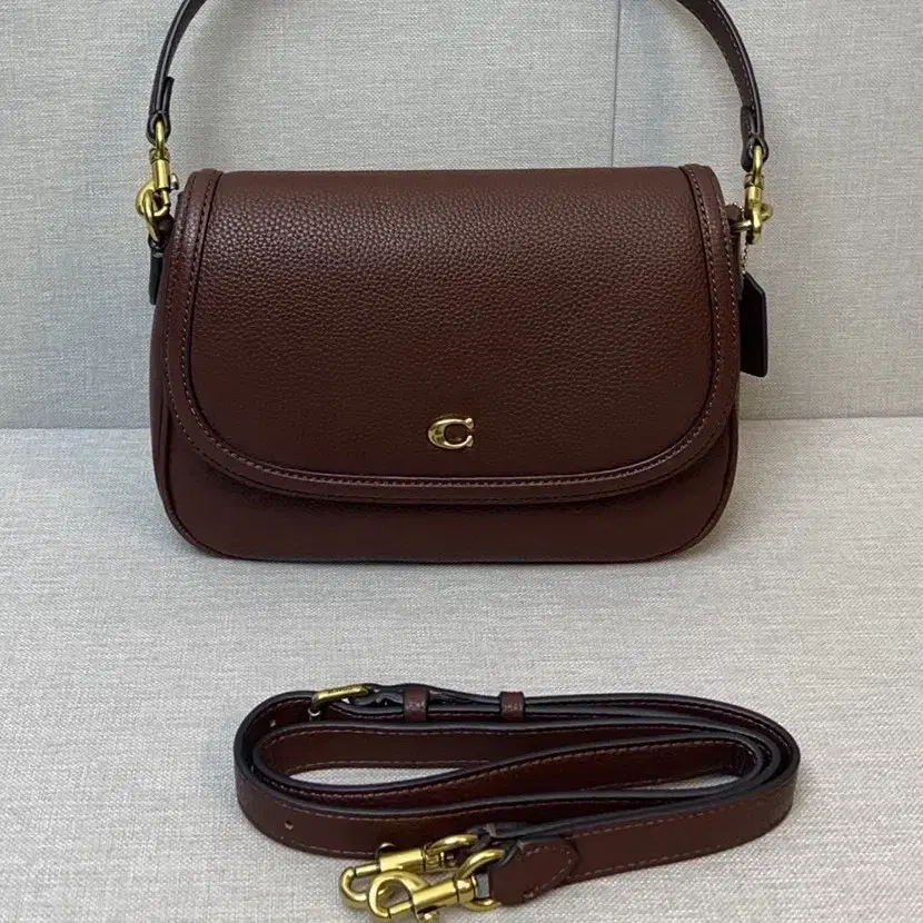 코피 Legacy Logo handbag CU099brown 크로스백