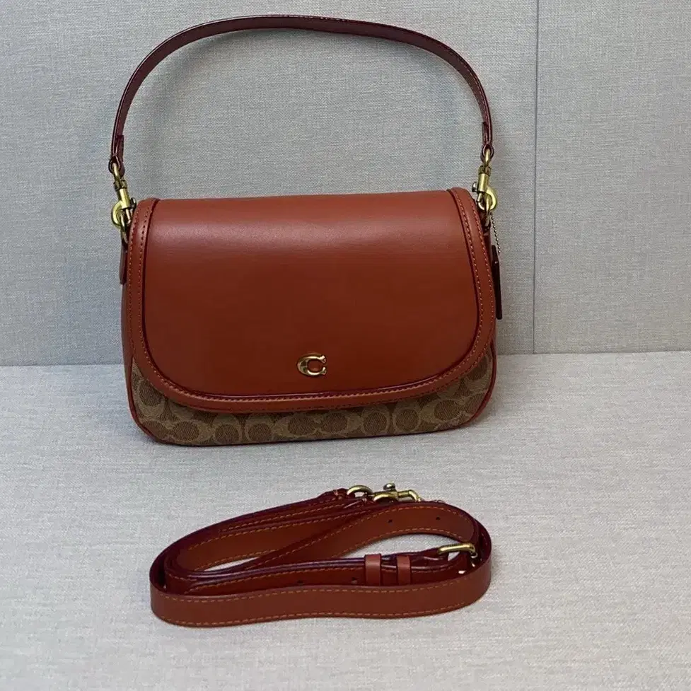 코치Legacy Logo handbag CV758 크로스백