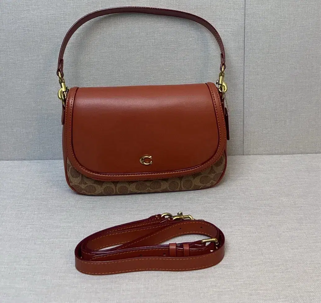 코치Legacy Logo handbag CV758 크로스백