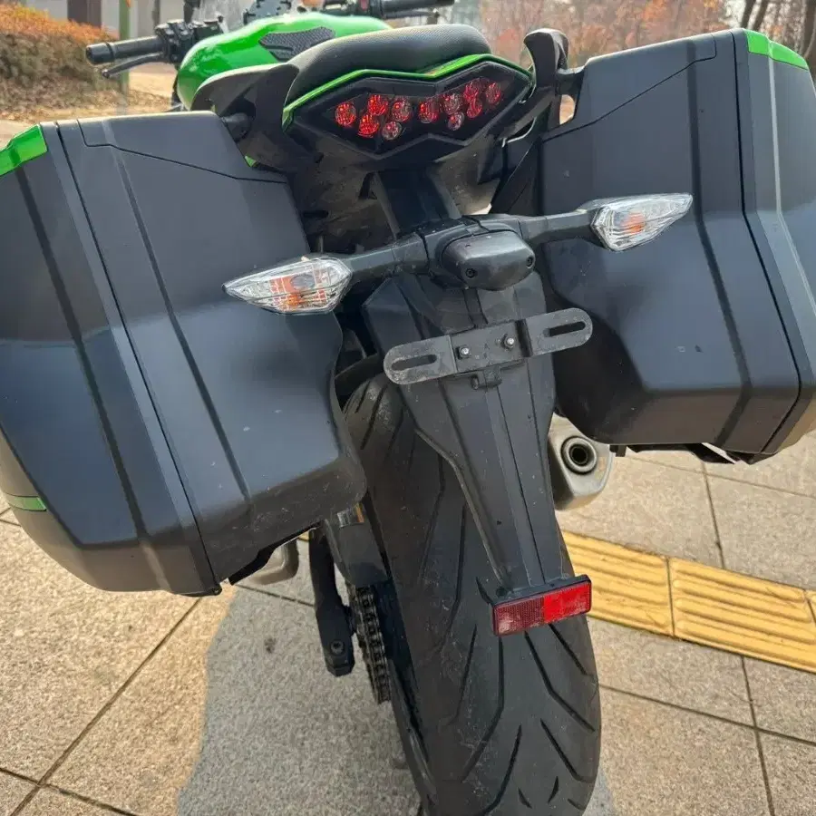 가와사키 z1000sx 18년형 abs 짧은키로수 판매합니다