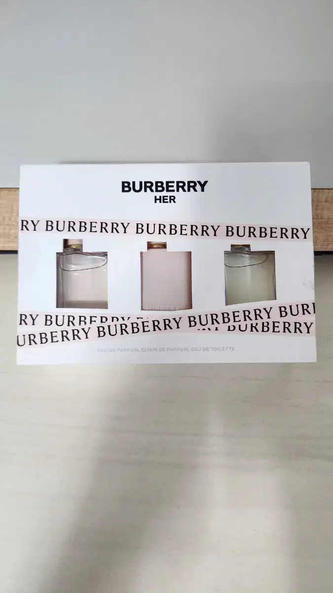 버버리 허 - 미니어쳐 3종 세트 BURBERRY HER