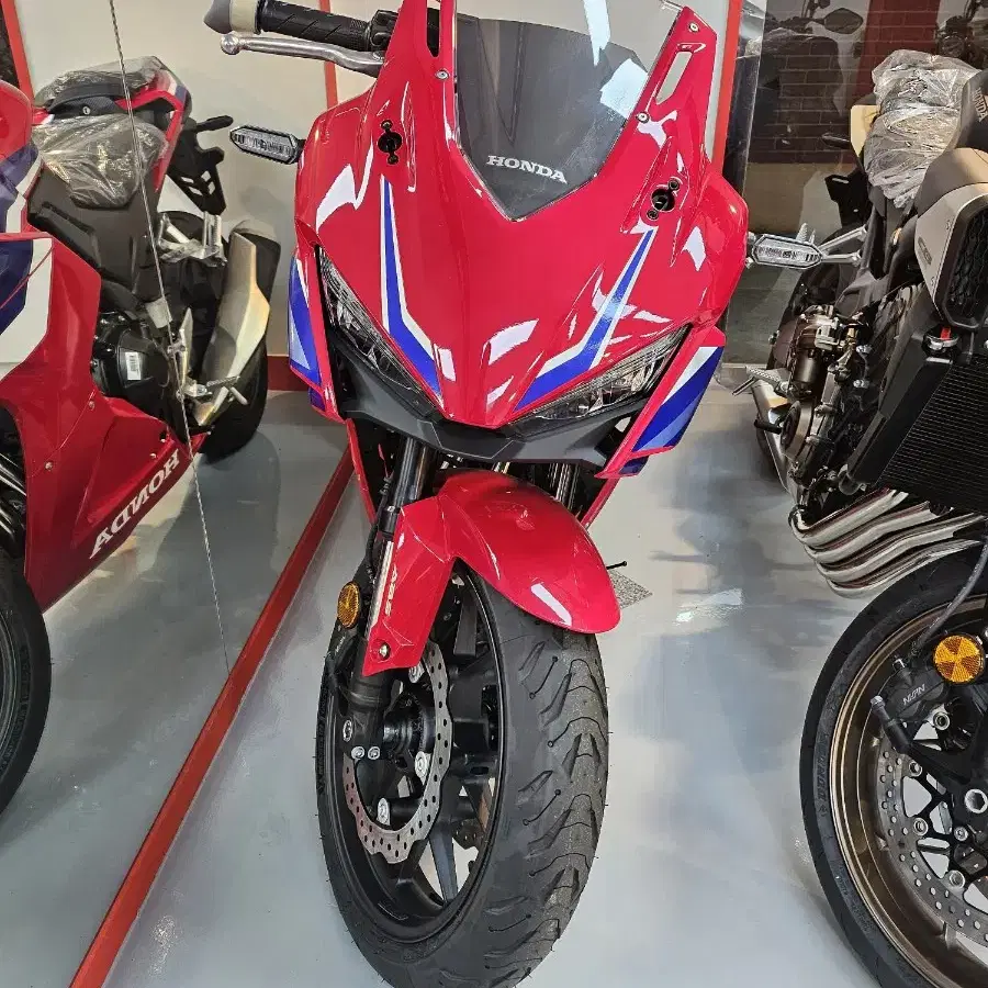 혼다 CBR500R 레드신차판매합니다