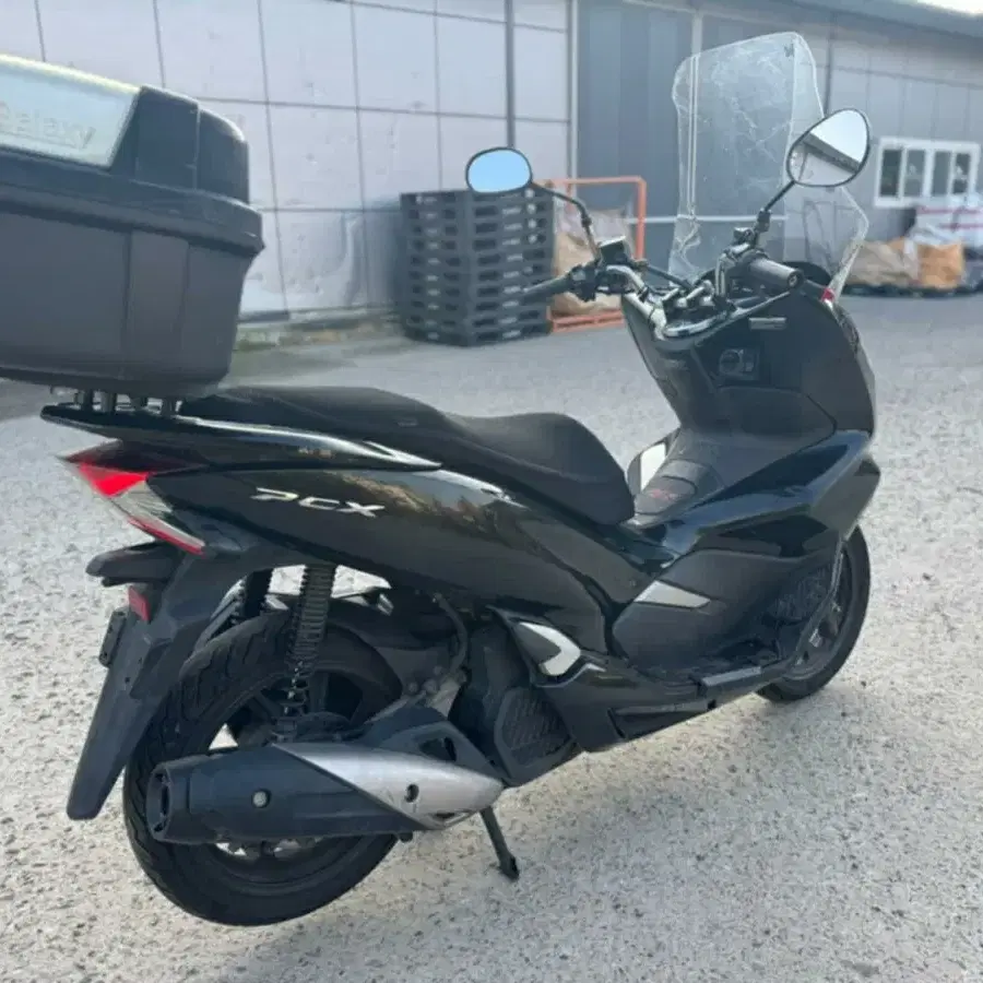 혼다 pcx150 abs 20년형 스마트키 차량 팝니다