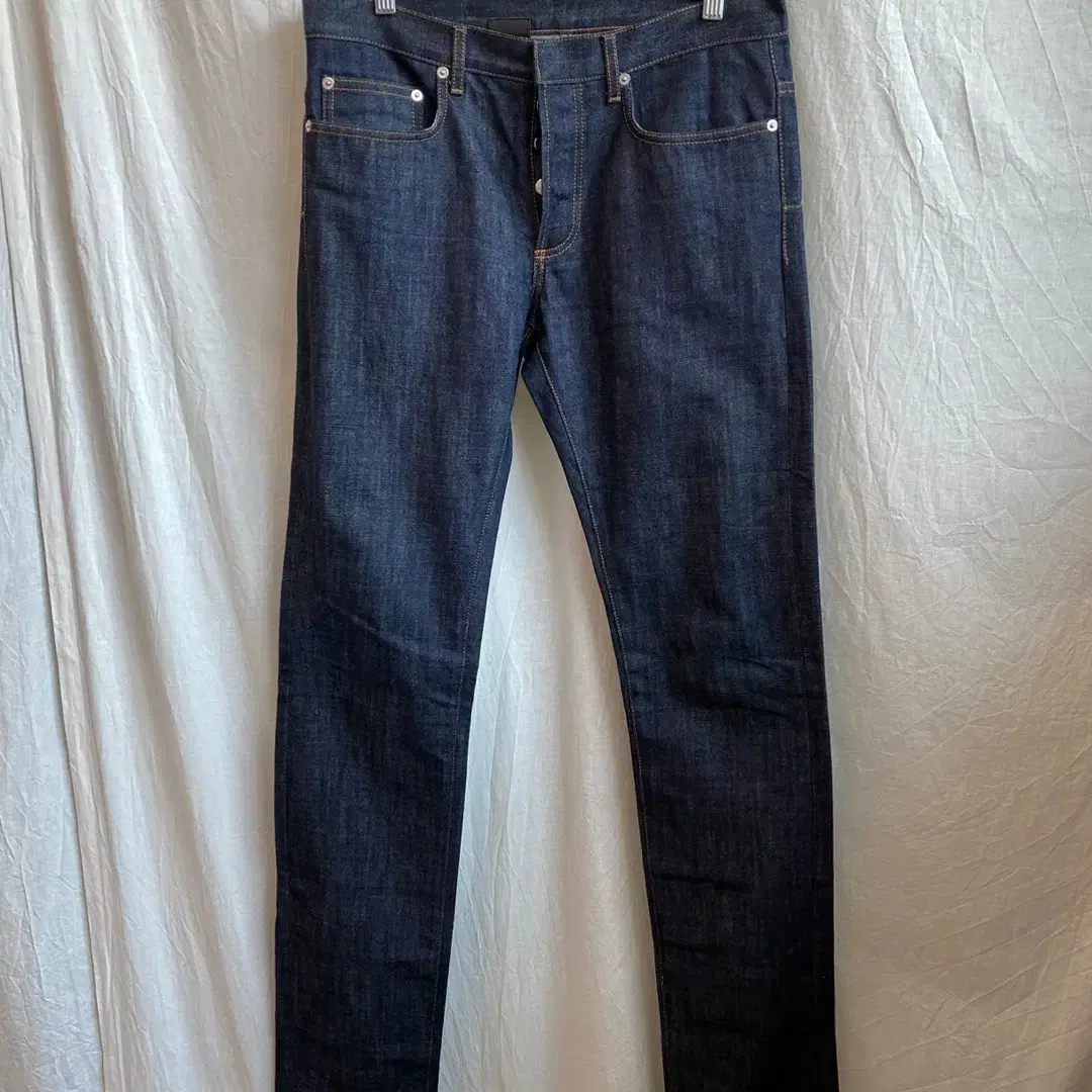 DIOR HOMME DENIM (MEN 30)