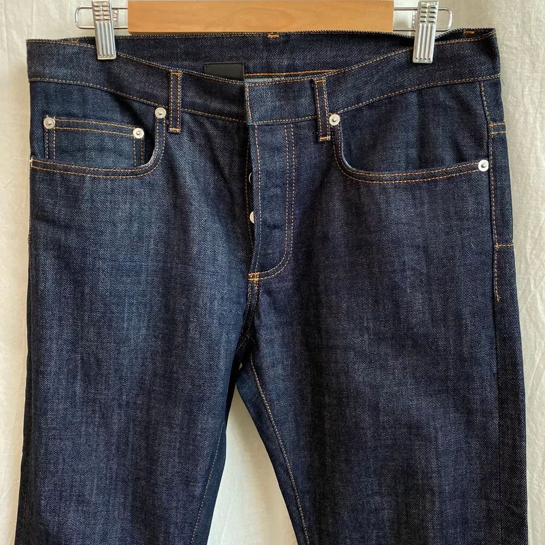 DIOR HOMME DENIM (MEN 30)