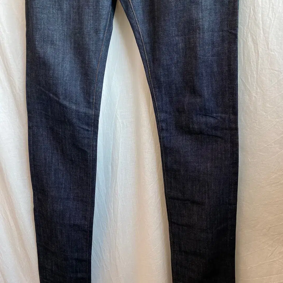 DIOR HOMME DENIM (MEN 30)