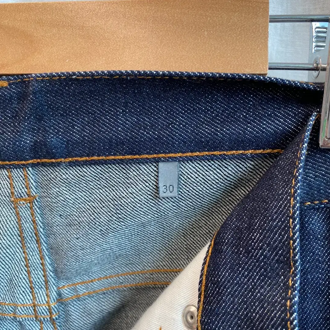 DIOR HOMME DENIM (MEN 30)