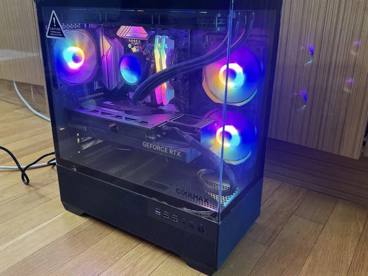 7800x3d rtx4080super 게이밍컴퓨터