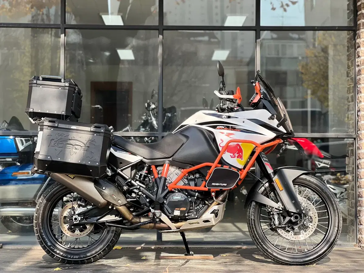 KTM 1090 어드밴처 R 2019년식 3박스 판매