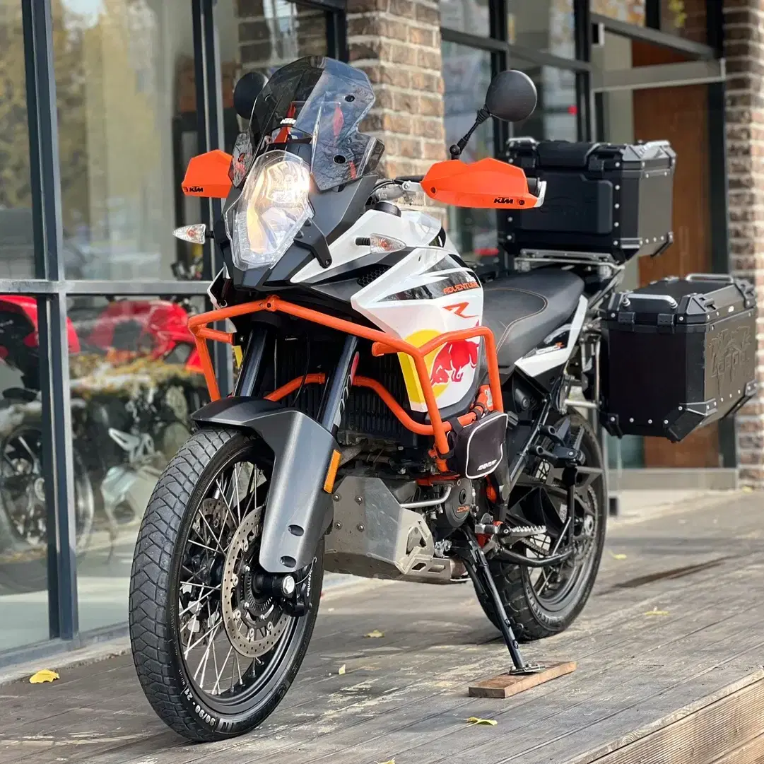 KTM 1090 어드밴처 R 2019년식 3박스 판매