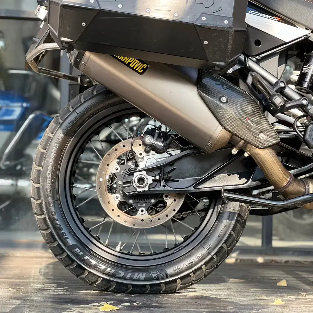 KTM 1090 어드밴처 R 2019년식 3박스 판매