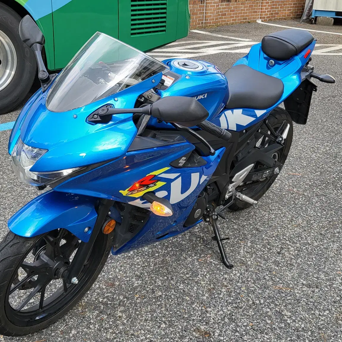 (부산)오토바이 gsxr125 23(2023)년식 판매합니다.